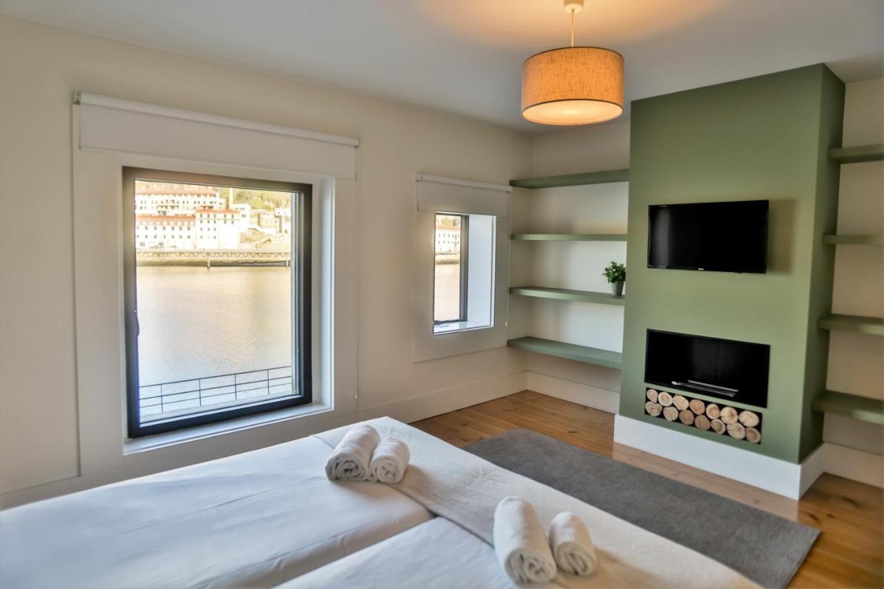וילה נובה דה גאיה Douro Triplex - Destilaria Residence By Porto City Hosts מראה חיצוני תמונה